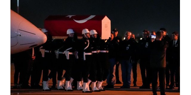 Şehit Pilot Hasan Bahar'ın Cenazesi İstanbul'da Törenle Son Yolculuğuna Uğurlanacak