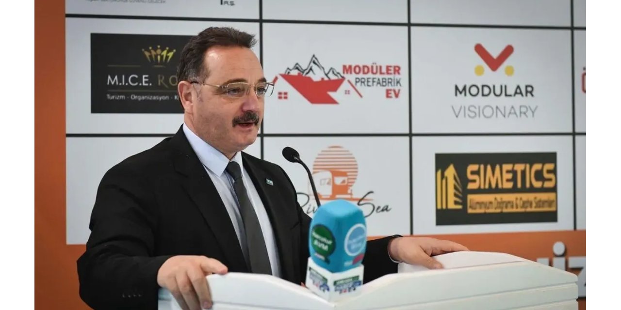 Deprem riskine karşı sürdürülebilir ve güvenli minimal evler fuarda ilgi odağı oldu