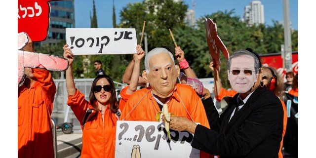 Netanyahu'ya Af İsteği Kudüs'ü Karıştırdı: Yolsuzluk Davası Protestosu