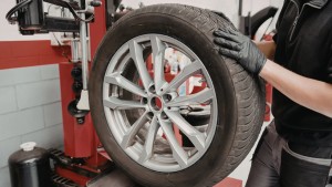 Kış Lastiği Zorunluluğu 15 Kasım'da Başlamıştı, Bugün Sona Erdi