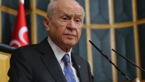 Bahçeli’den Erken Seçim Çığırtkanlığına Sert Tepki: "Huzurumuzu Peşkeş Çekmeyiz!"