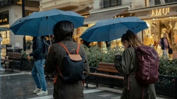Meteoroloji’den Kritik Uyarı: 4 İlde Kuvvetli Sağanak ve Doğu’da Çığ Riski Bekleniyor
