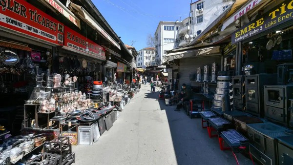 Ankara'nın Tarihi Dokusu Yenileniyor: Tenekeciler Caddesi'nde Önemli Proje