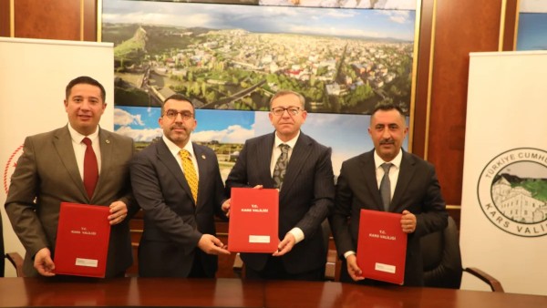 Kars'ta 281 Milyon TL Bütçeli Kayak Projesi Hayata Geçiyor