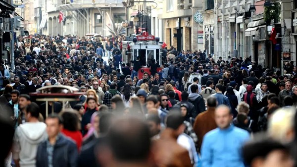 Türkiye’de En Yaygın İsimler ve Soyadları: Yüzde 90’a Varan Düşüşler