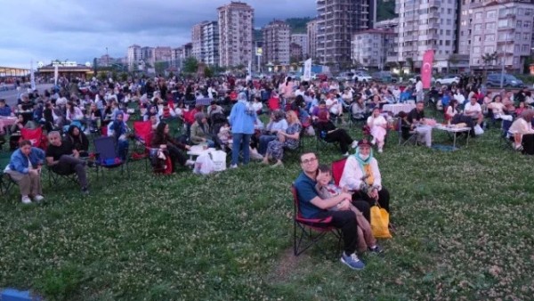Rize sahilinde aileler için modern etkinlik alanları oluşturuluyor