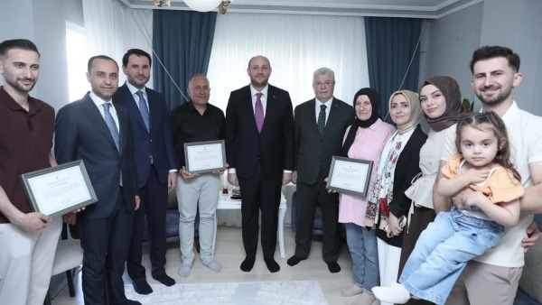 AK Parti, Yeni Üyelerine Teşekkür Mesajı Yayımladı