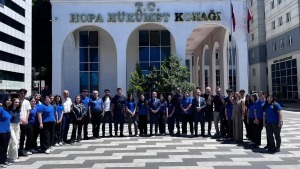 Hopa'da Öğrenci Korosunun Başarılı Performansı Sergilendi