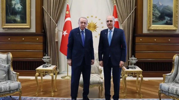 Cumhurbaşkanı Erdoğan, TBMM Başkanı Kurtulmuş ile Görüştü