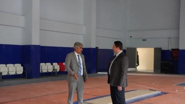 Kars'ta Gençler İçin Yeni Spor Tesisleri İnşaatı İlerliyor