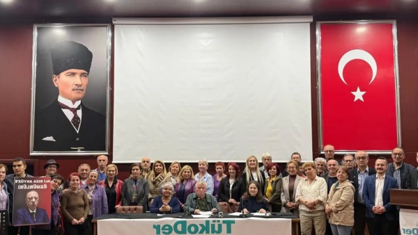 TÜKON'da Yeni Dönem: Aziz Koçal Genel Başkan Oldu