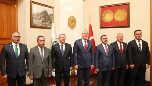 Çalışma Bakanı Işıkhan, Kars’ta kamu yatırımları ve istihdam projelerini değerlendirdi