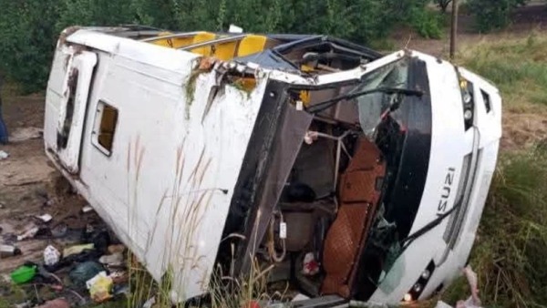 Isparta Gelendost'ta tur otobüsü devrildi: 4 ölü, 15 yaralı, 3'ü ağır