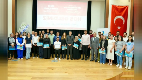 Genç Girişimcilik Akademisi mezuniyet ve Fikir Kumbarası ödül töreni gerçekleşti