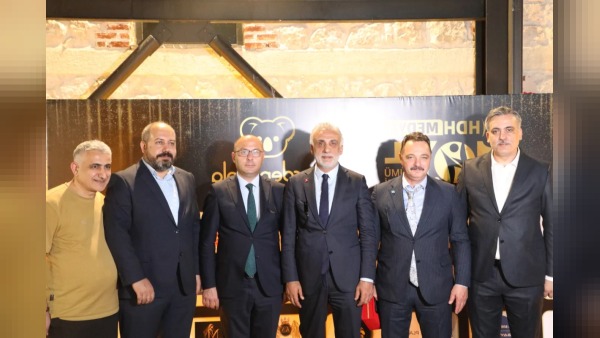 HDH Medya, 10. Yıl Gala Gecesinde Başarıları Ödüllendirdi ve Kutladı
