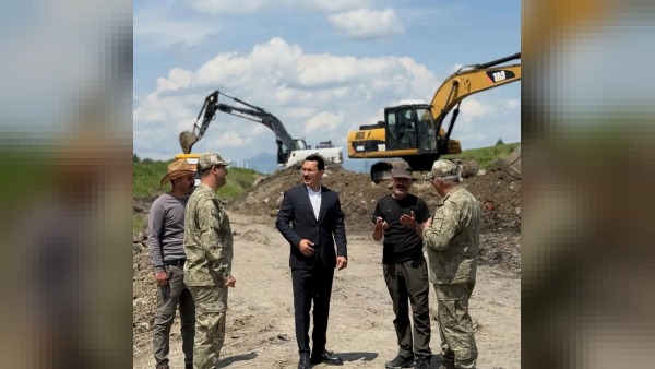 Kaymakam Demirtaş, bölgedeki demiryolu yenileme çalışmalarında son durumu inceledi