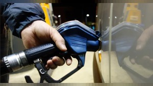24 Haziran 2026 Güncel Akaryakıt Fiyatları: Benzin 62,19 TL, Motorin 64,45 TL