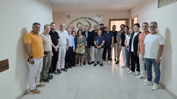 Giresun Kent Konseyi 26 çeşit yenilebilir ot ve kiraz projeleri için Temmuz toplantısı kararı aldı