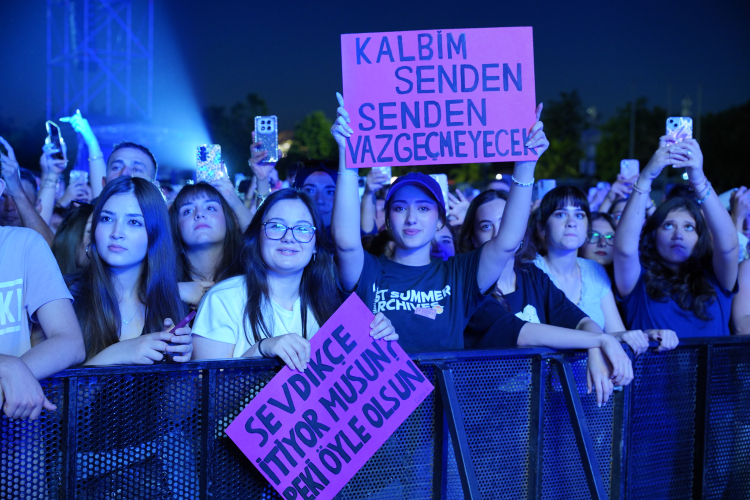 Samsun'da Kıraç ile Rock coşkusu
