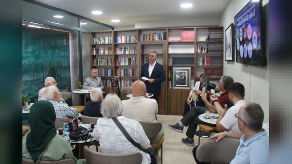 D. Mehmet Doğan’ın Dil ve Kültür Çalışmaları Babıali Sohbetleri’nde Anlatıldı