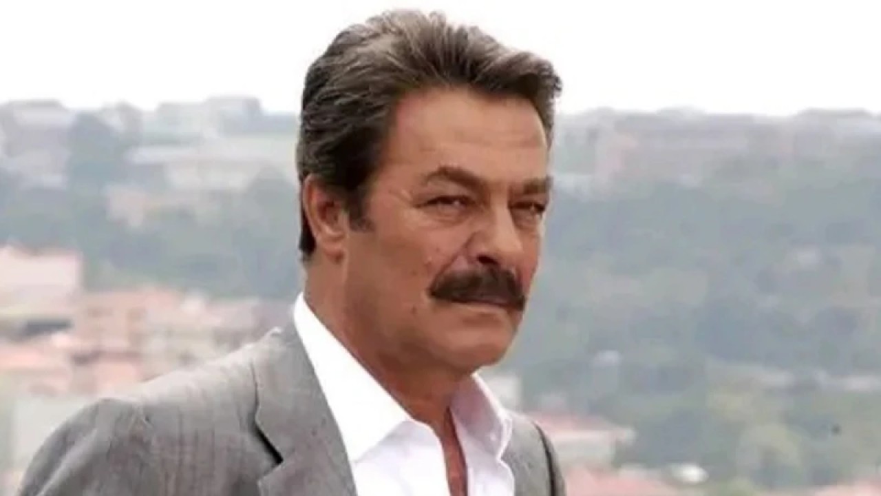 Kadir İnanır