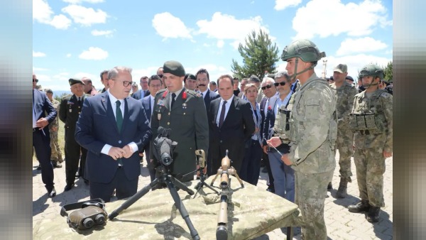 Kars'ta 14. Mekanize Tugay Komutanlığı etkinliğinde Türk Kara Kuvvetleri'nin 2235 yıllık tarihi kutlandı