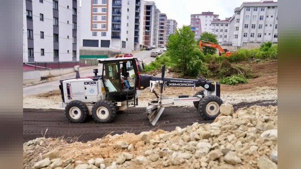 Fen İşleri ve Su-Kanal Ekipleri 130 Nolu Sokak'tan Gedikkaya'ya Altyapı Çalışması Yaptı