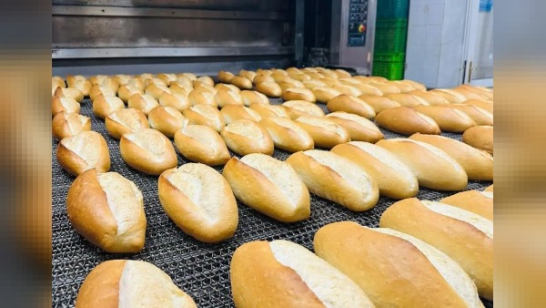 Kars’ta ekmek fiyatları yüzde 25 zamla 15 TL’ye yükseldi