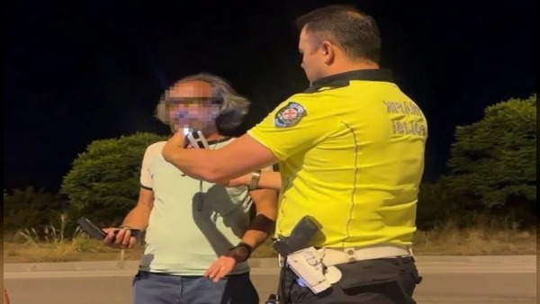 Burdur'da alkollü sürücünün 3,28 promil ile trafik denetiminde yakalanması