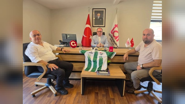 Artvinspor’un Kadın Voleybol Takımı Kurma Çalışmaları ve Sponsorluk Görüşmeleri Sürüyor