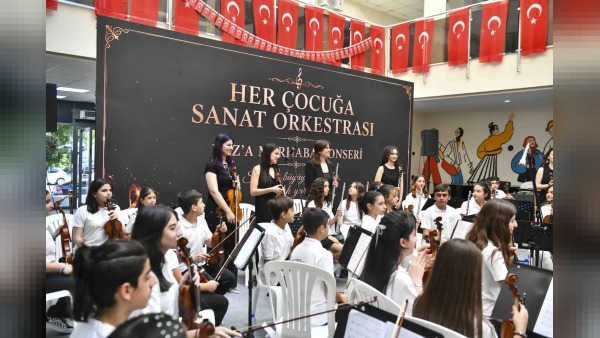 Ankara'da 40 çocukla devam eden “Her Çocuğa Sanat” projesi 4. yılını kutladı