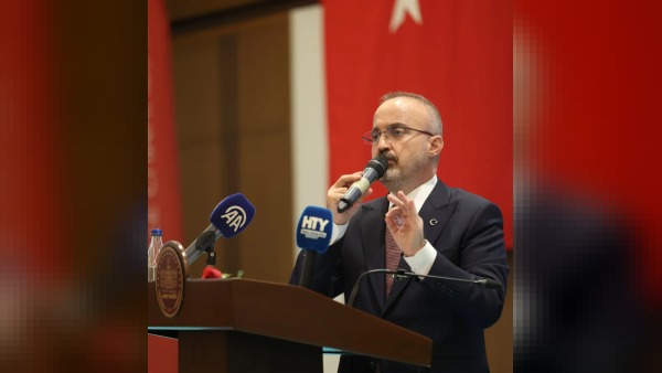 Bülent Turan: 40 Yıllık Kayıp Tekrar Yaşanmamalı, Bayrak Sevgisi Hepimiz İçin Eşit