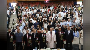 Fırat Üniversitesi Diş Hekimliği 2025-2026 mezuniyet yemin töreni yapıldı
