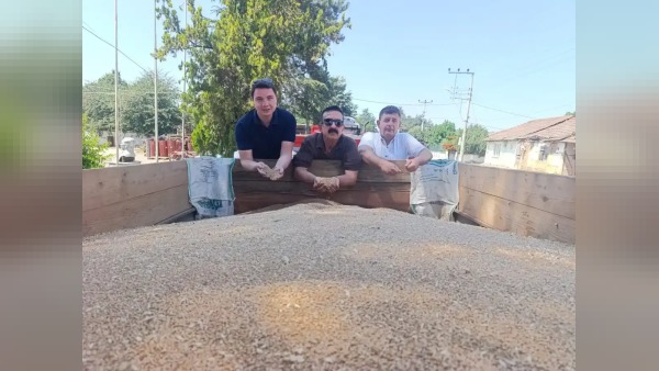 İnegöl’de TMO buğday alım merkezi ziyaretinde Çelik: 11-12 lira uyarısı