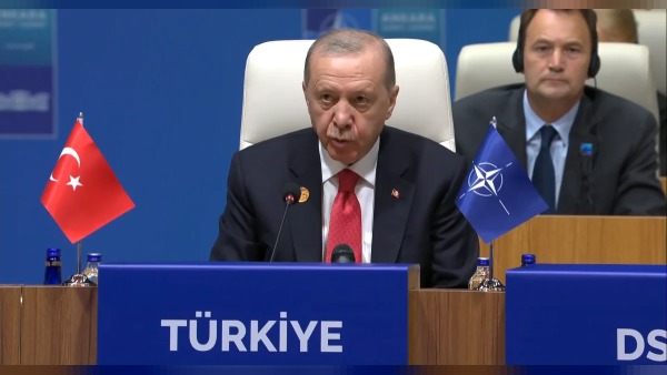 NATO 3.0’da kısıtlamaların kaldırılması çağrısı: Erdoğan Savunma Sanayi Formu’nda konuştu