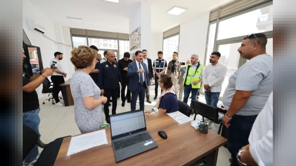 Hatay Valisi Masatlı, kentsel dönüşüm uzlaşma ofislerini ziyaret etti