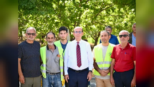 Yeşilyurt Belediye Başkanı İlhan Geçit, Görgü (Cafana) Mahallesi’ni inceledi