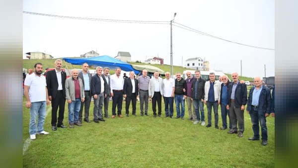 Karadağ Yaylası’nda yol sözü: Başkan Genç “El ele vererek hizmete süreceğiz”