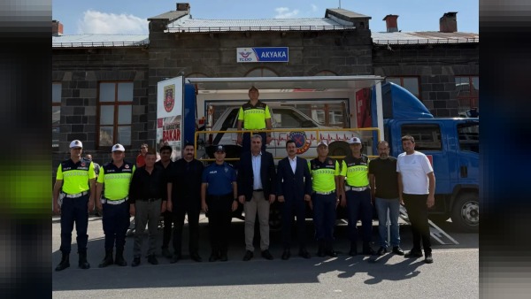 Akyaka’da emniyet kemeri farkındalığı: Simülasyonla uygulamalı eğitim