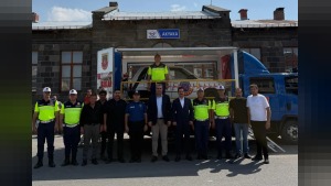 Akyaka’da emniyet kemeri farkındalığı: Simülasyonla uygulamalı eğitim