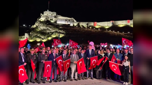 Kars’ta 15 Temmuz’un 10. yılında Demokrasi Meydanı coşkusu