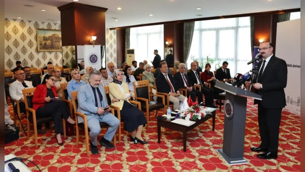 Atatürk Üniversitesi, Envâr-i Şarkiyye eserini Konuk Evi’nde tanıttı