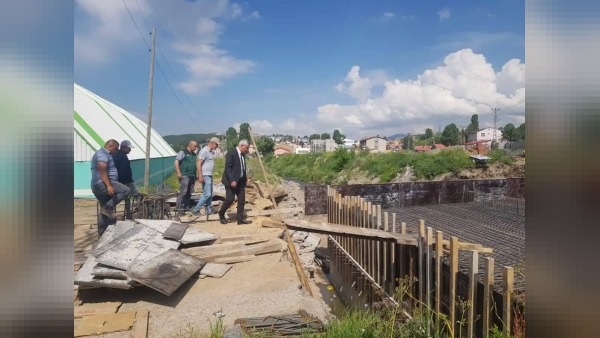 DSİ Sarıkamış’ta taşkın kontrol projesini yerinde inceledi