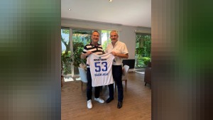 Pazarspor’da Recep Müftüoğlu, Rasim Akar’ı ziyaret etti; formayı verdi