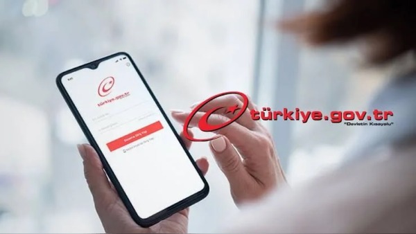e-Devlet’te ilk 6 ayda SGK tıklanması: 758 milyon 197 bin 688