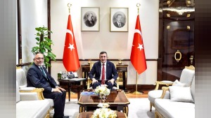 Cevdet Yılmaz’ı ziyaret eden AYBÜ rektörü: projeleri anlattı