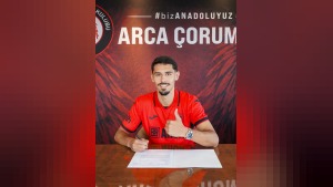 Arca Çorum FK, Alexandre Penetra ile savunmasını güçlendirdi