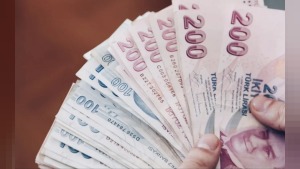 SGK fark ödemelerinin banka hesaplarına aktarılacağını duyurdu