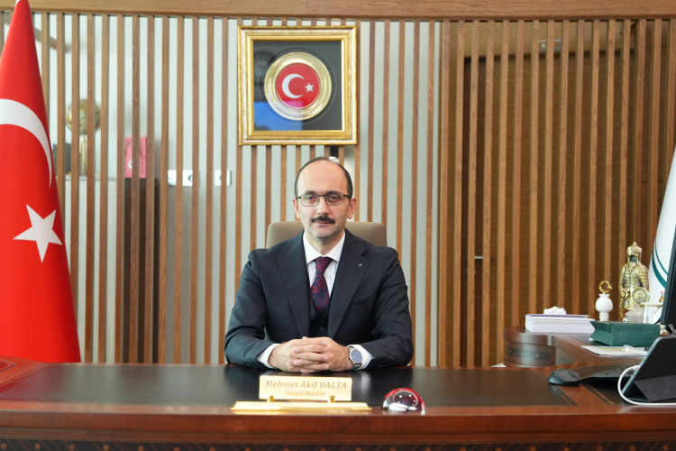 Bu görüntüde, Tarım ve Orman Bakanlığı Devlet Su İşleri (DSİ) Genel Müdürü Mehmet Akif Balta yer almaktadır.