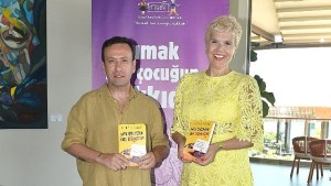 Özgür Aras'ın TOÇEV destekli kitabı Bodrum'da kutlandı: Bütün geliri çocukların eğitimine!